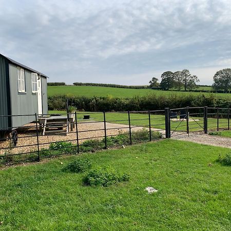 Weatherhead Farm Buckingham Exterior photo