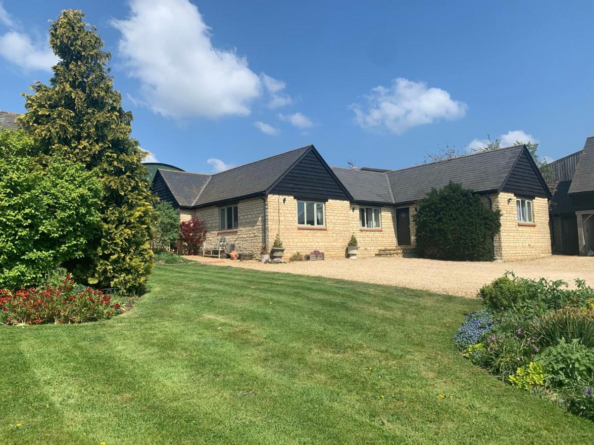Weatherhead Farm Buckingham Exterior photo